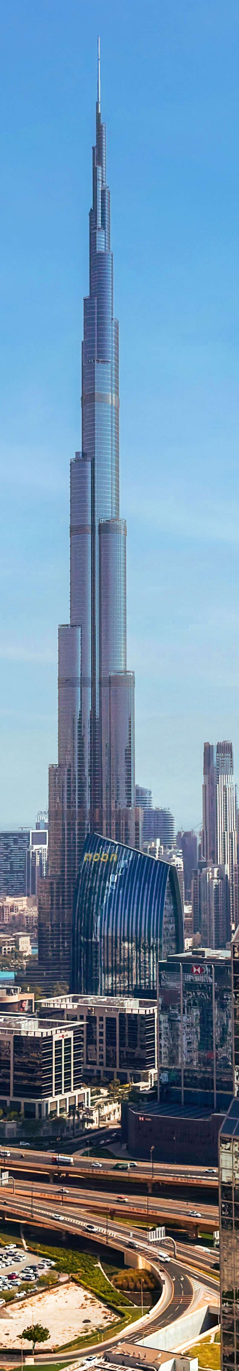 2BR Skyline View Apt, Trade Center First, Trade Center